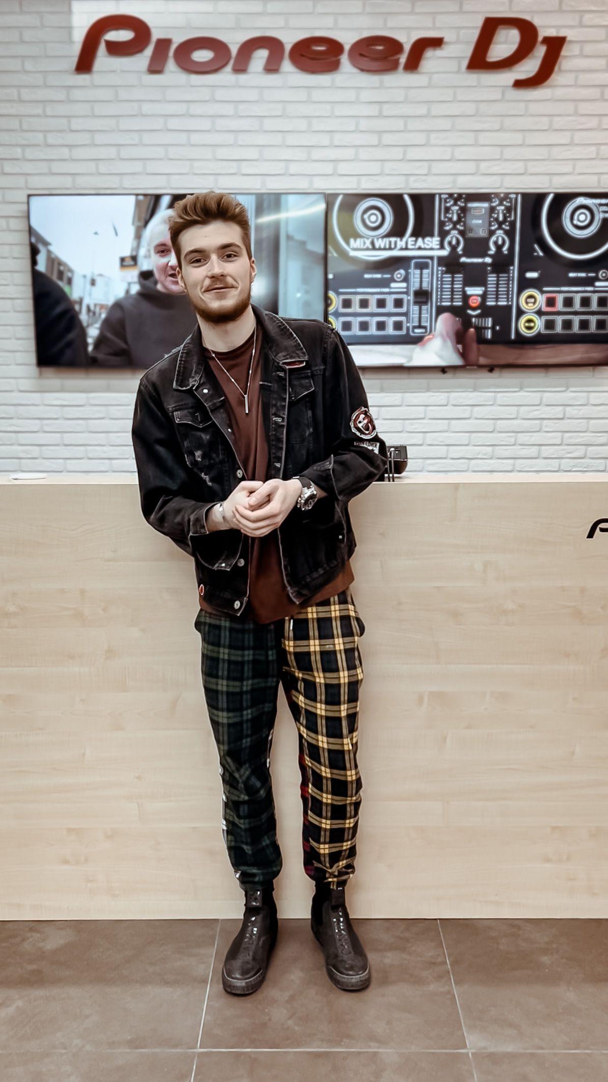 Видео отзыв о Pioneer DJ School